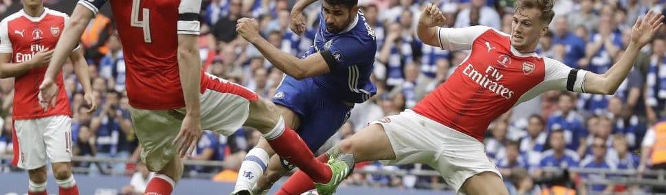 Chelsea Londyn Arsenal Londyn będą kartki już w pierwszej połowie? Zobacz ile możesz ugrać. Chelsea Londyn - Arsenal Londyn
